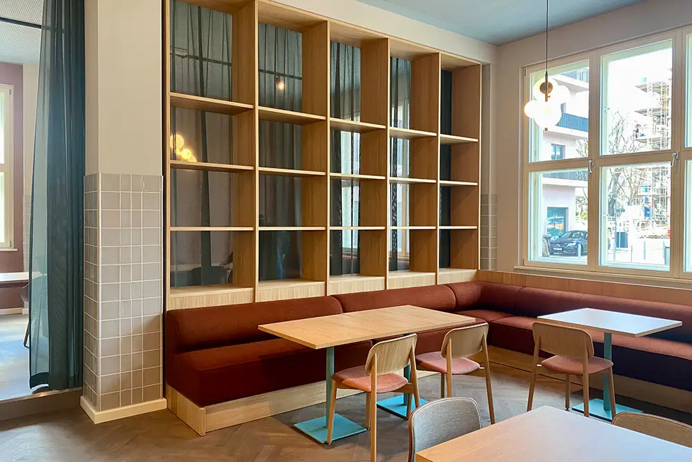 Delafair Innenausbau - Projekt Hotel Qnorke Spandau